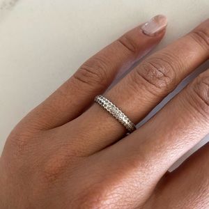 Pandora ring